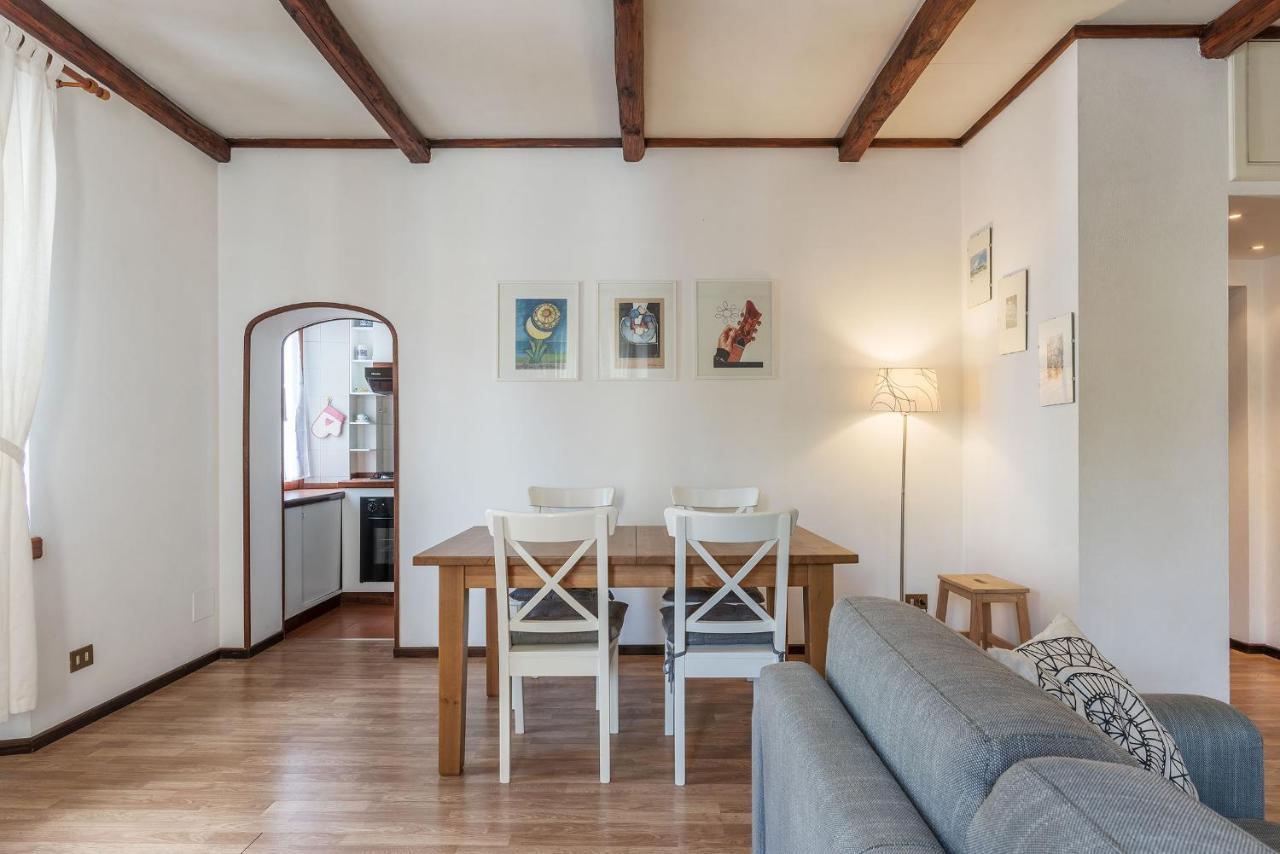 Colosseo Modern Apartment ローマ エクステリア 写真