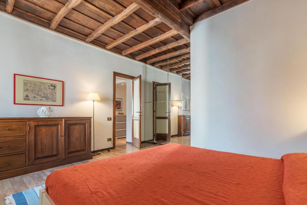 Colosseo Modern Apartment ローマ エクステリア 写真