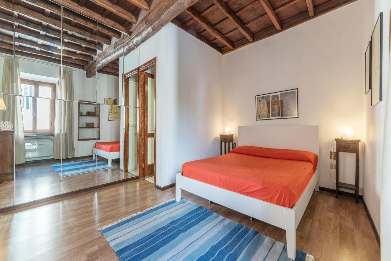 Colosseo Modern Apartment ローマ エクステリア 写真